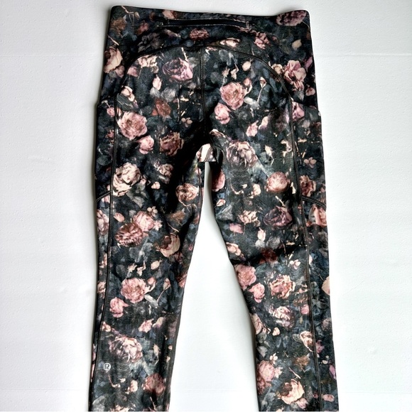 HTF Lululemon Fast and Free High-Rise Tight 25” Floral Dark Forest Size 6 (EUC) - Picture 8 of 16